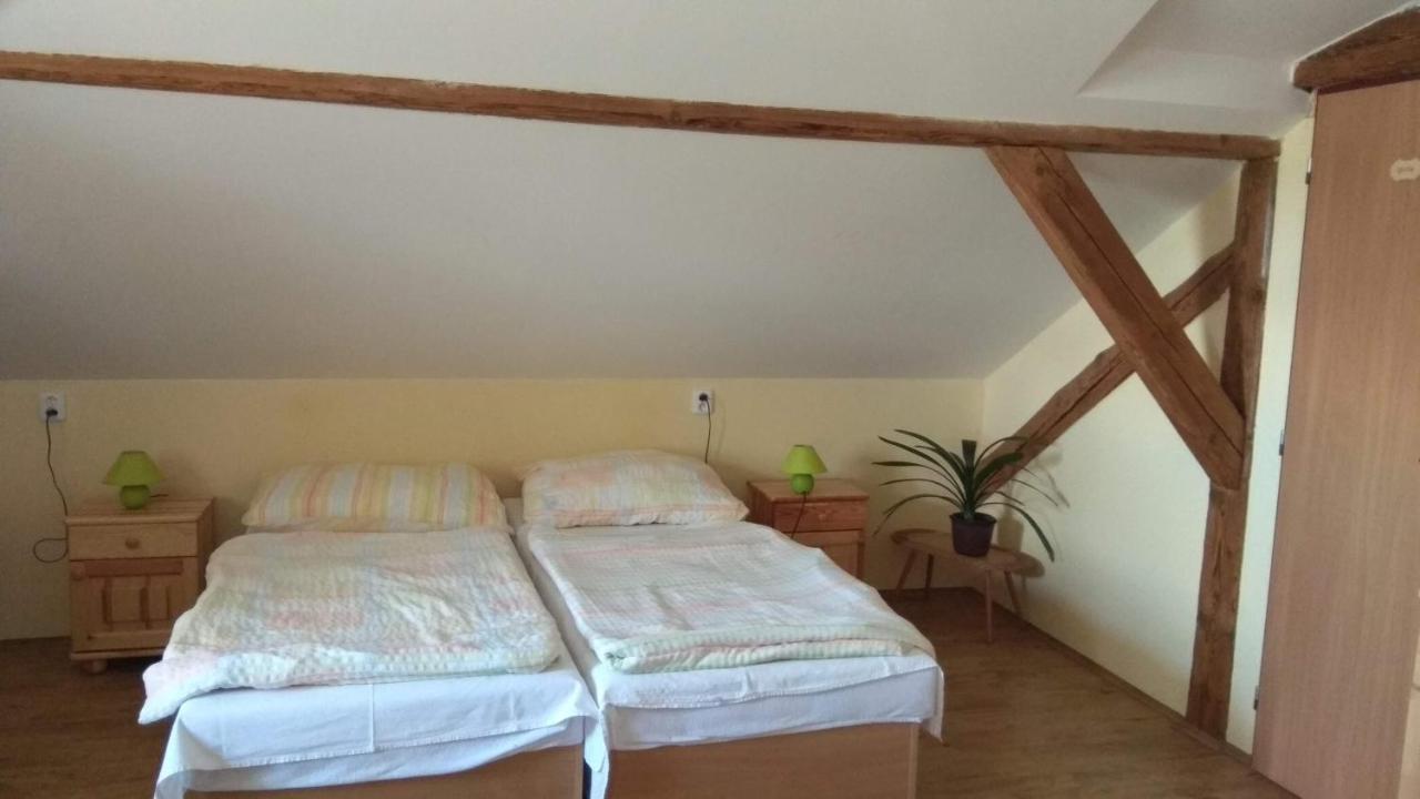 Turisticka Zakladna U Nyvltu Hotel Martinkovice Bagian luar foto